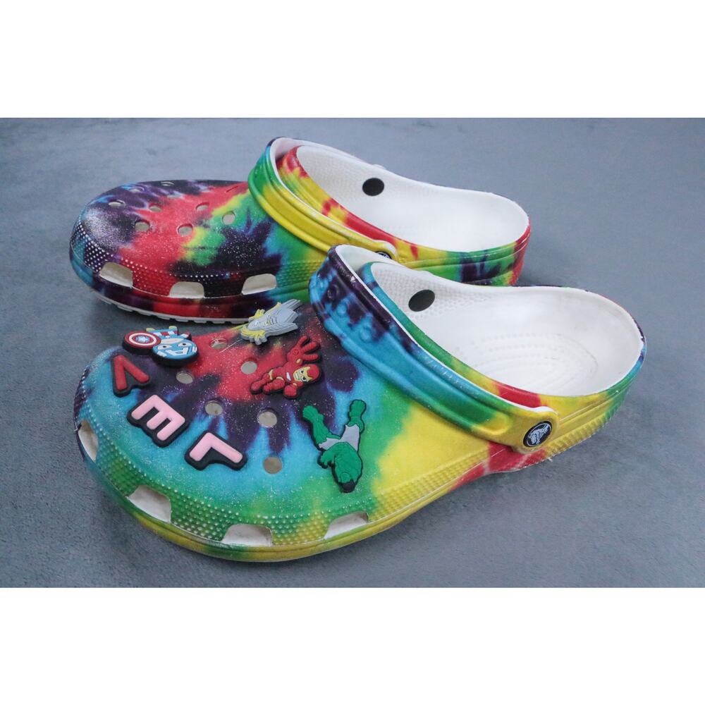 Crocs Classic Tie Dye Clogs Mens 10 Womens 12 Multicolor Marvel Charms
